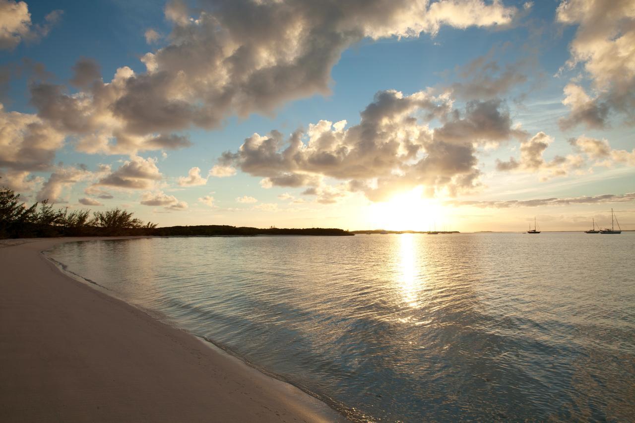 Kahari Resort, A Peace And Plenty Resort Property George Town Buitenkant foto